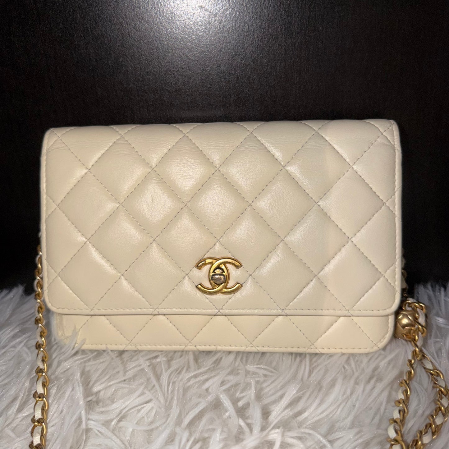 (Preowned) CHANEL WOC With Golden Ball