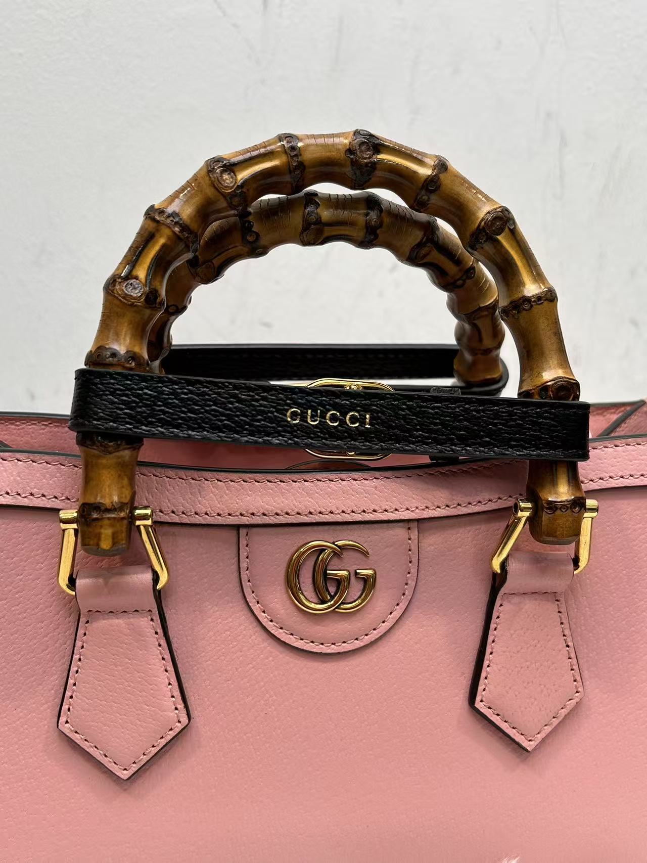 (Preowned) GUCCI Diana
