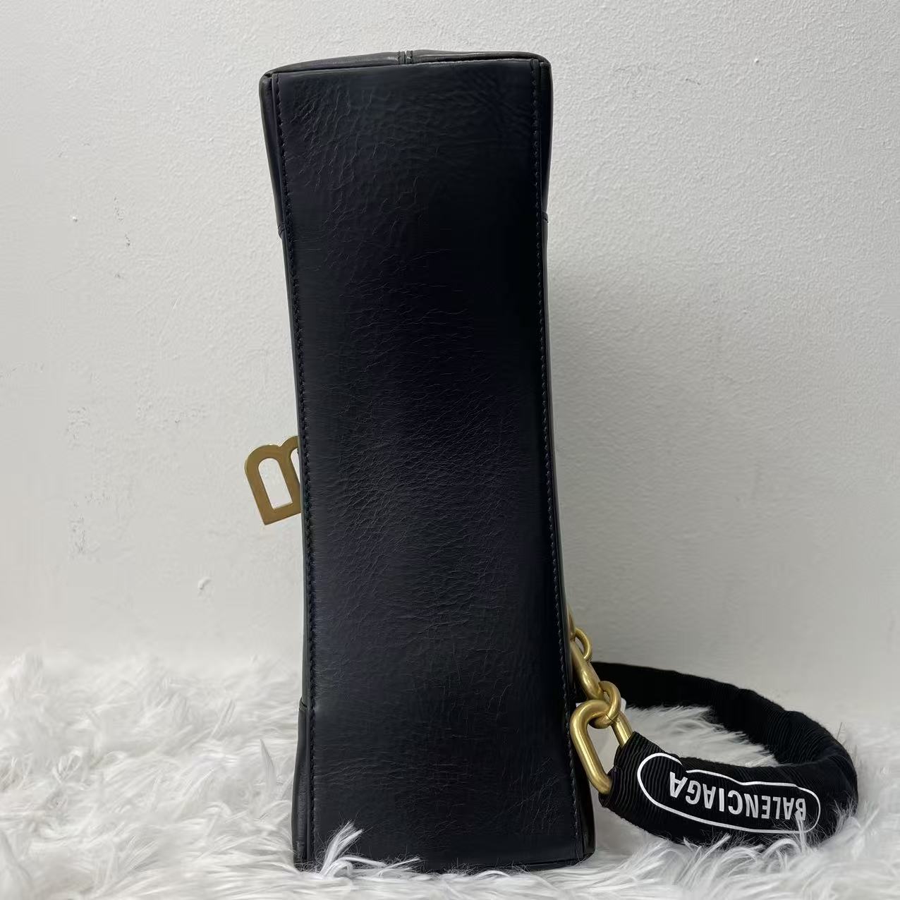 (Preowned) BALENCIAGA Downtown