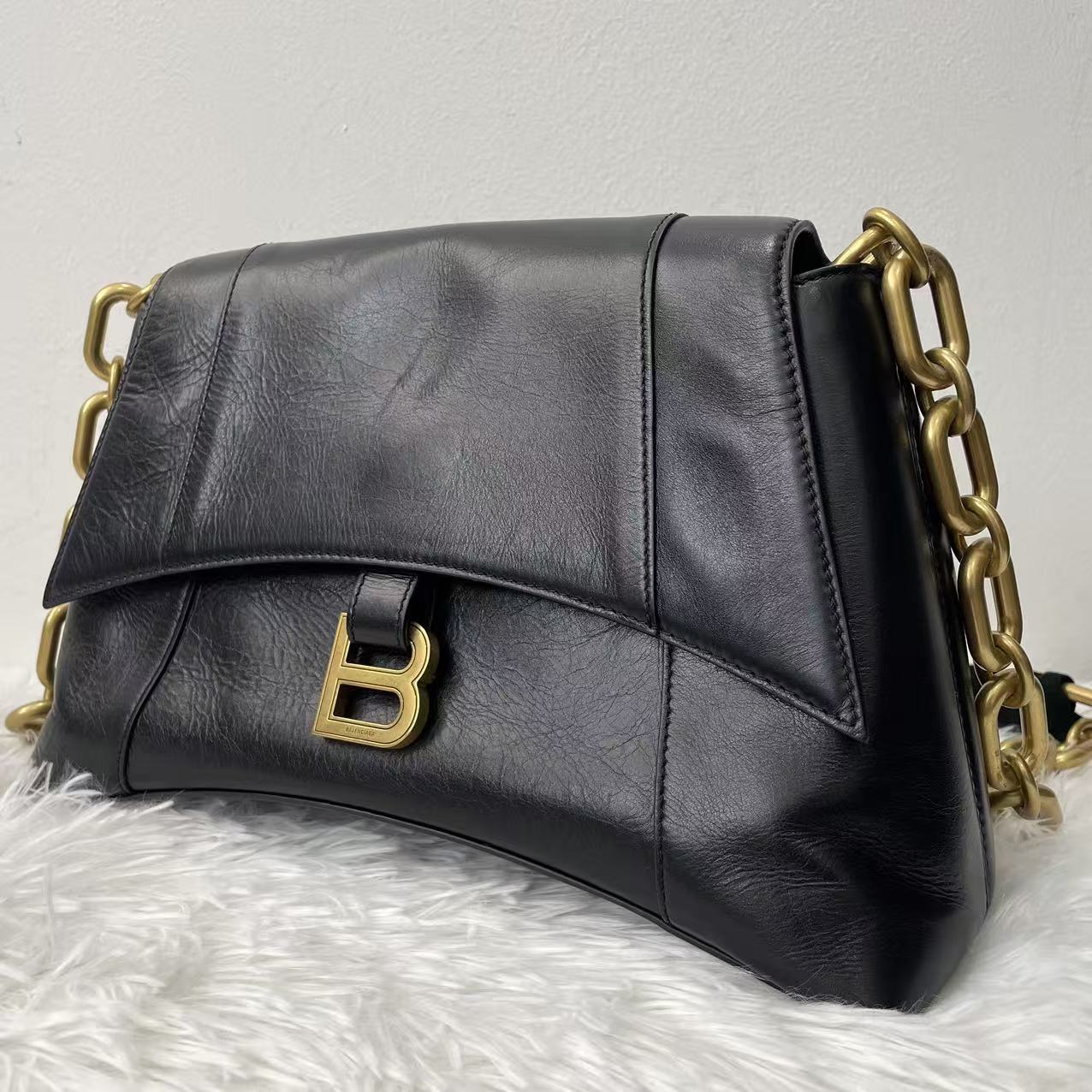 (Preowned) BALENCIAGA Downtown