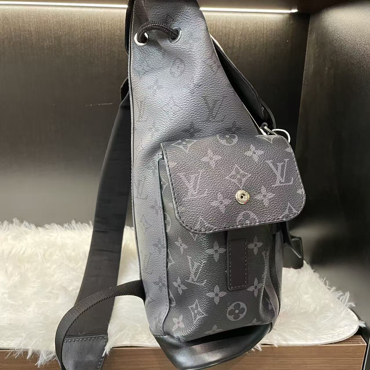 (Preowned) LOUIS VUITTON CHRISTOPHER MM