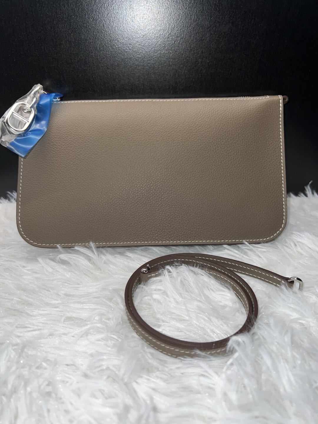 (Preowned) HERMES Zipengo To Go