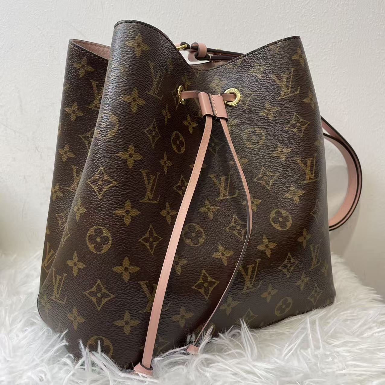 (Preowned) LOUIS VUITTON NOE
