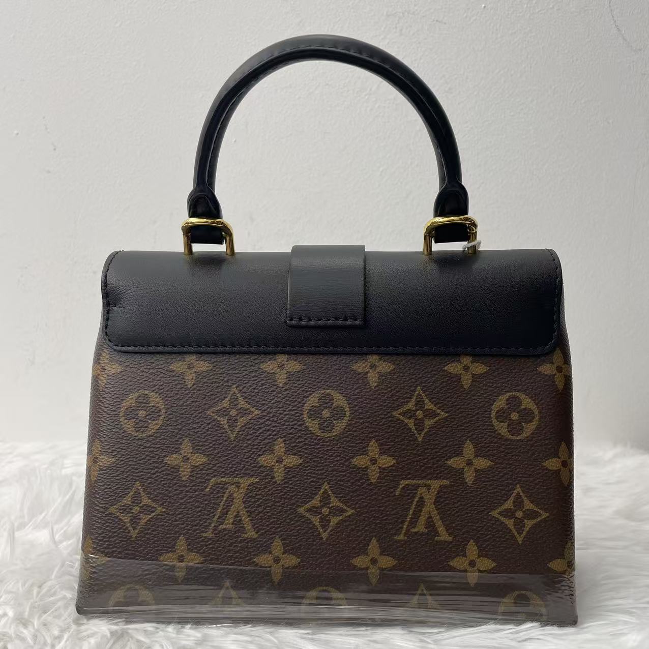 (Preowned) LOUIS VUITTON Locky BB