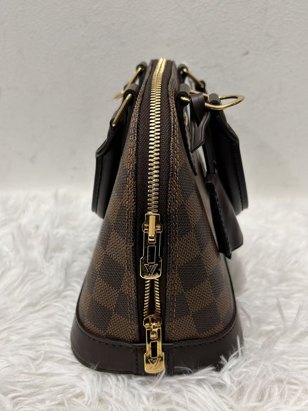 (Preowned) LOUIS VUITTON Alma BB